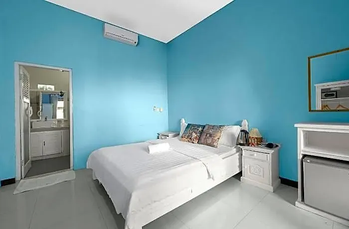 Dive & Dwell Tulamben