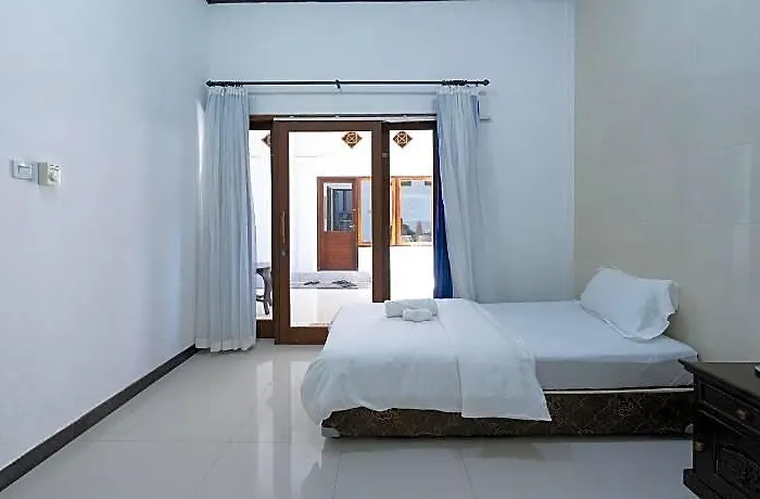Dive & Dwell Tulamben Hotel Data